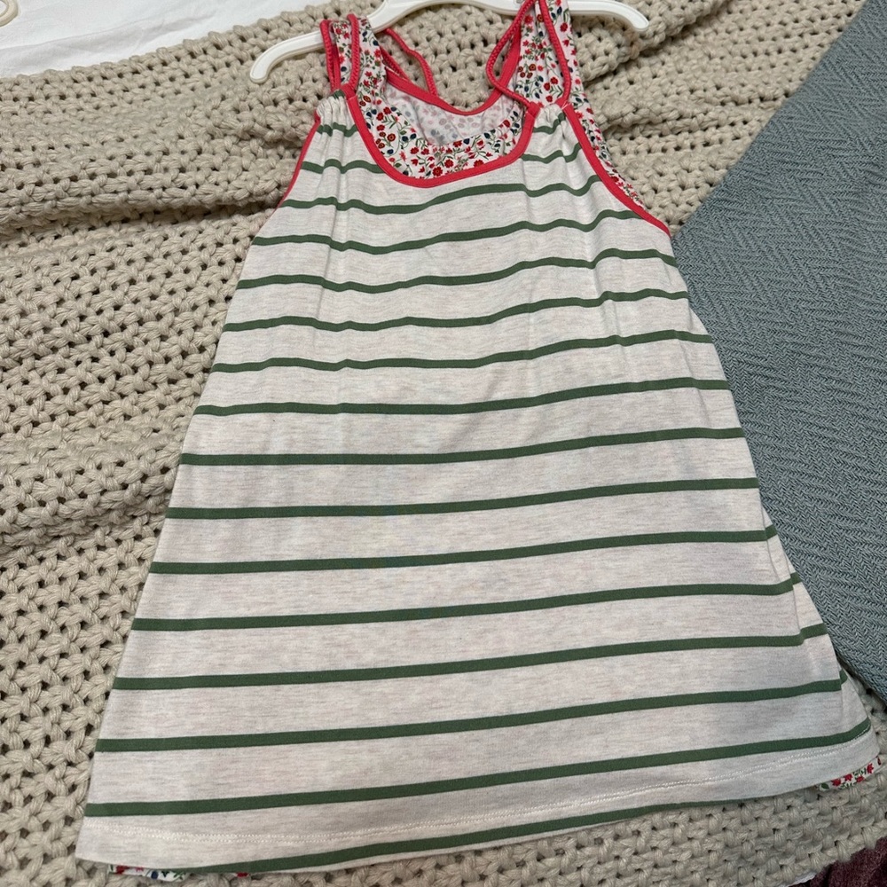 Girls tank